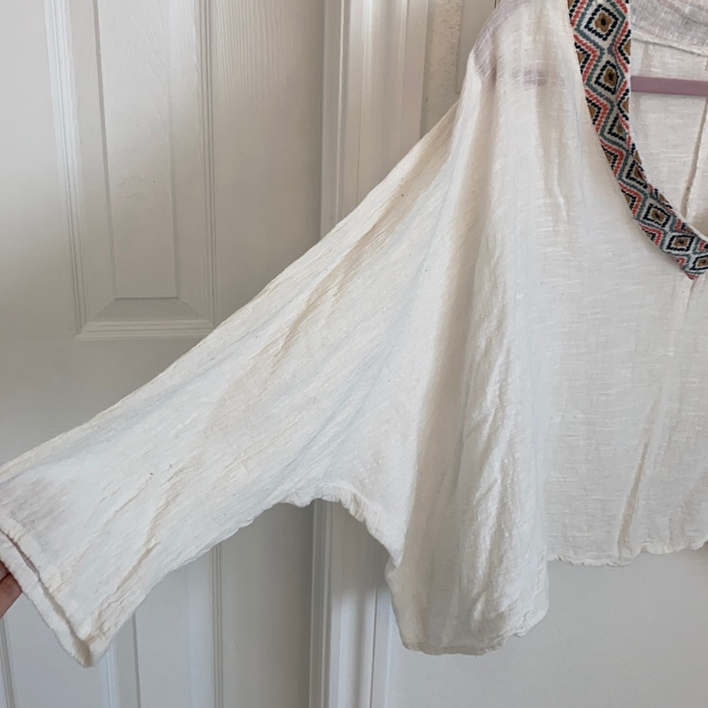 Linen blouse - Picture 3 of 3